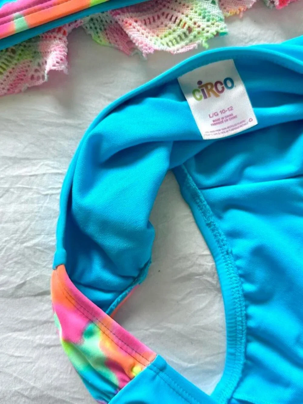 Circo Ruffle Bikini - Picture 4 of 4